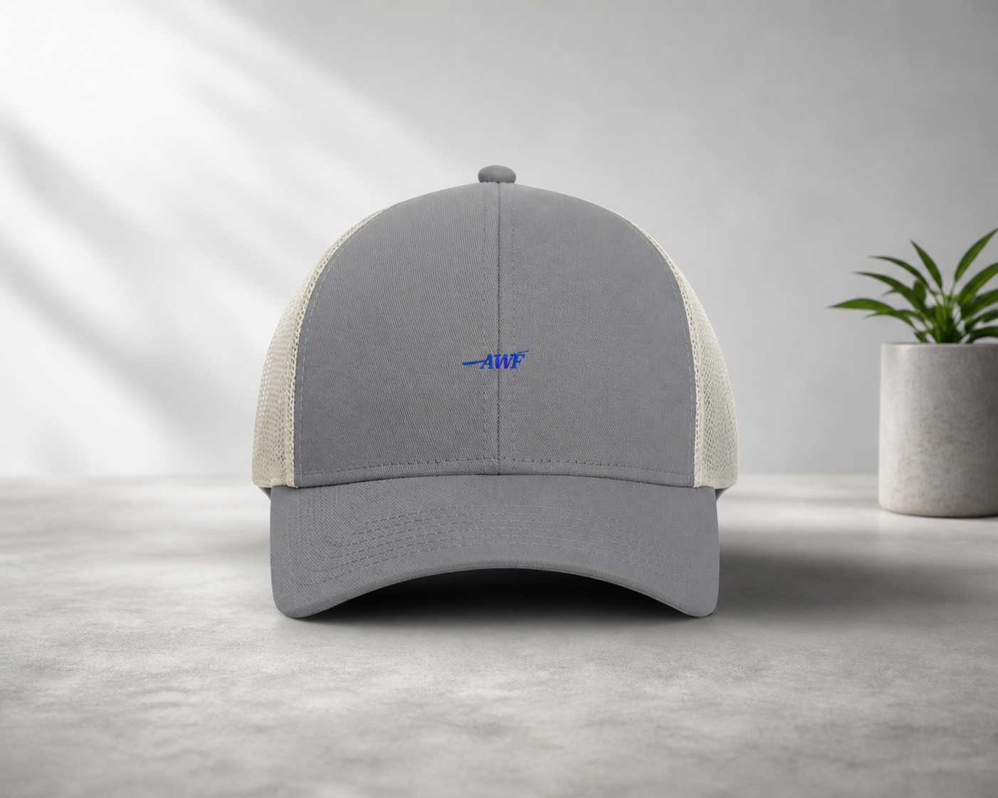 Caps